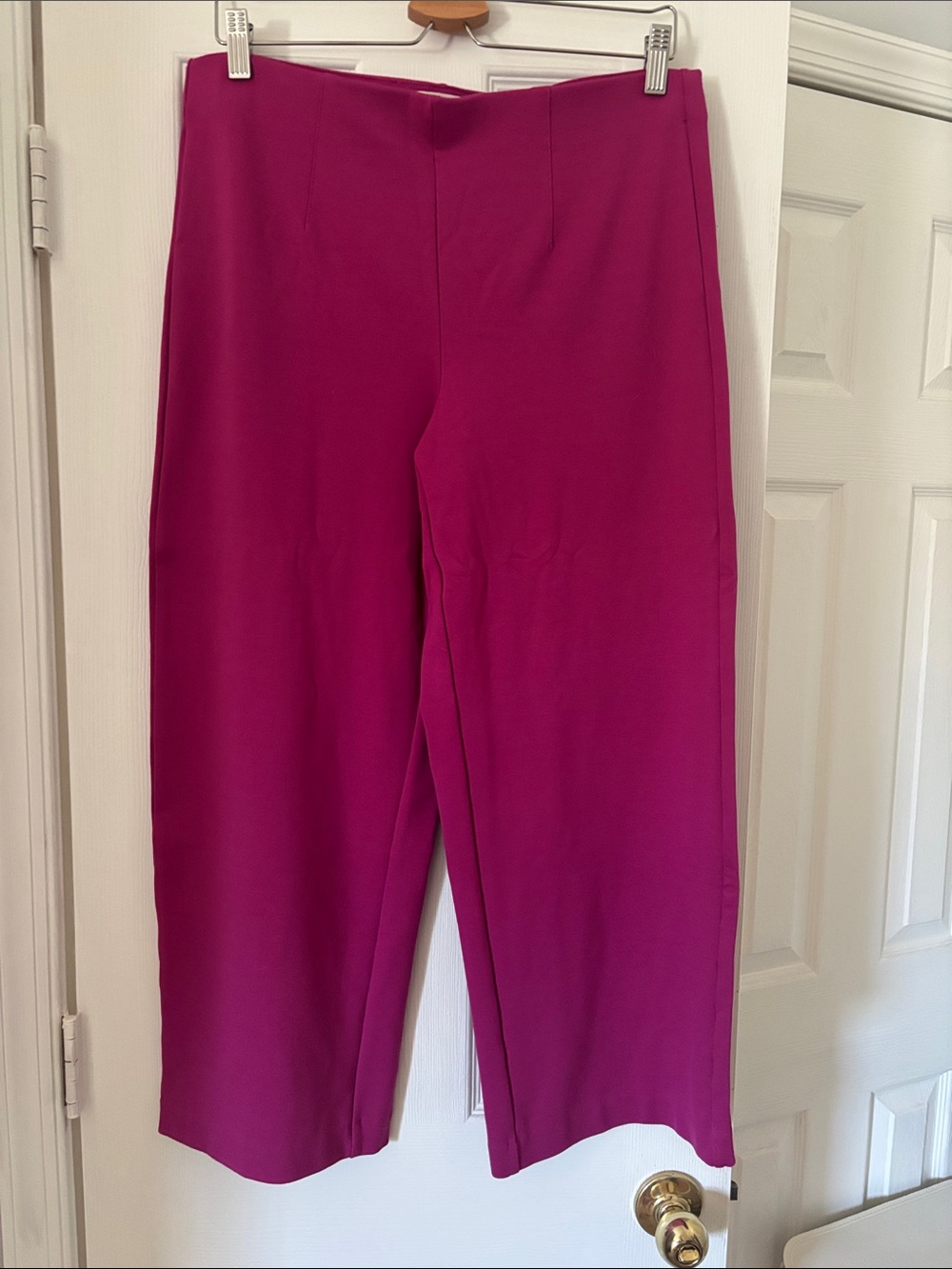 Jules & Leopold Fuchsia Cropped Straight-Leg Pants